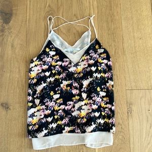 XS Sleeveless Top